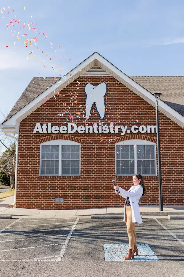 dr-alice-outside-building.rRur56E8hBpfAO8